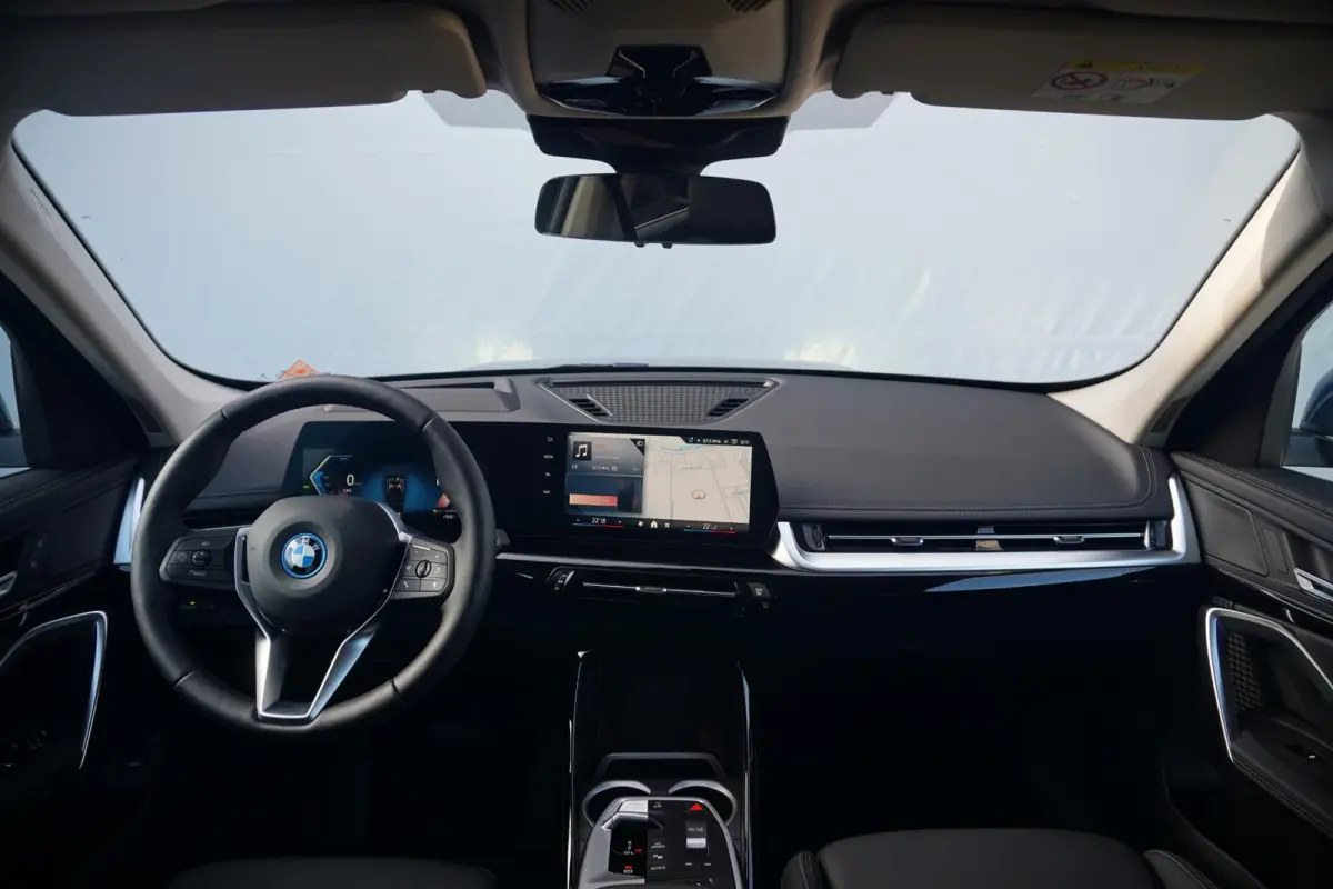xDrive25e | xLine | Head-Up Display | Driving Assistant Plus | Trekhaak