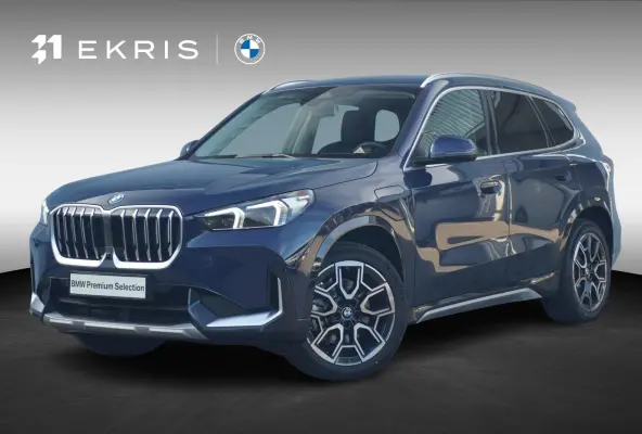 xDrive25e | xLine | Head-Up Display | Driving Assistant Plus | Trekhaak