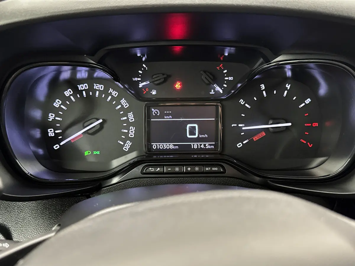 1.5 BlueHDi 130 Climate Control Navigatie Achteruitrijcamera Cruise Control