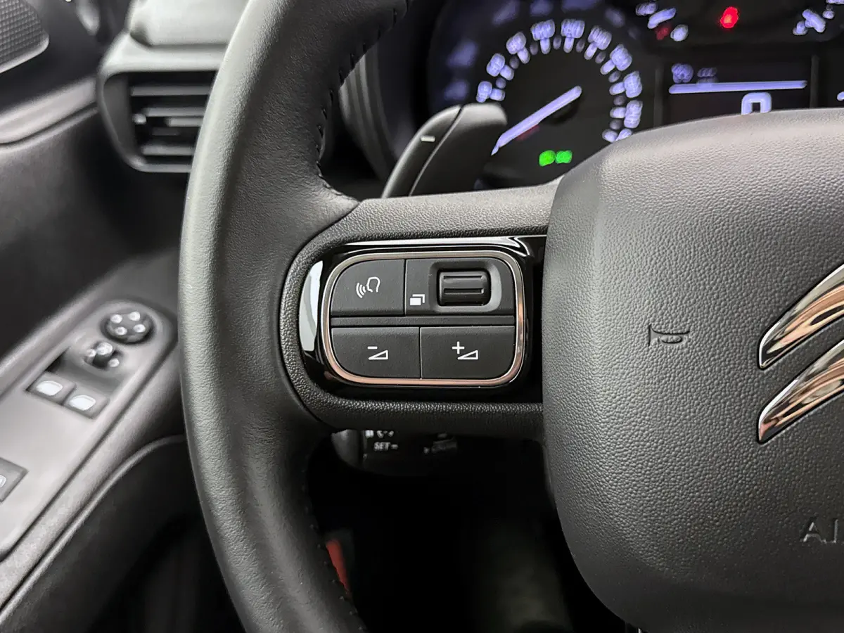 1.5 BlueHDi 130 Climate Control Navigatie Achteruitrijcamera Cruise Control