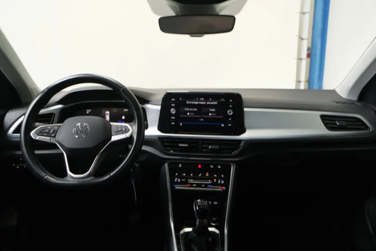 1.0 TSI Life Business - N.A.P. Airco, Cruise, Virtueel display, Carplay, Navi, PDC.
