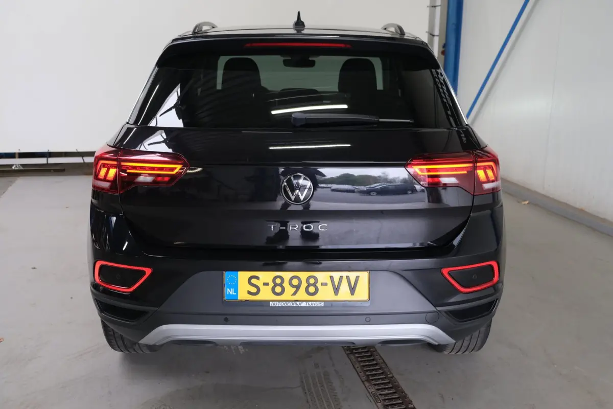 1.0 TSI Life Business - N.A.P. Airco, Cruise, Virtueel display, Carplay, Navi, PDC.