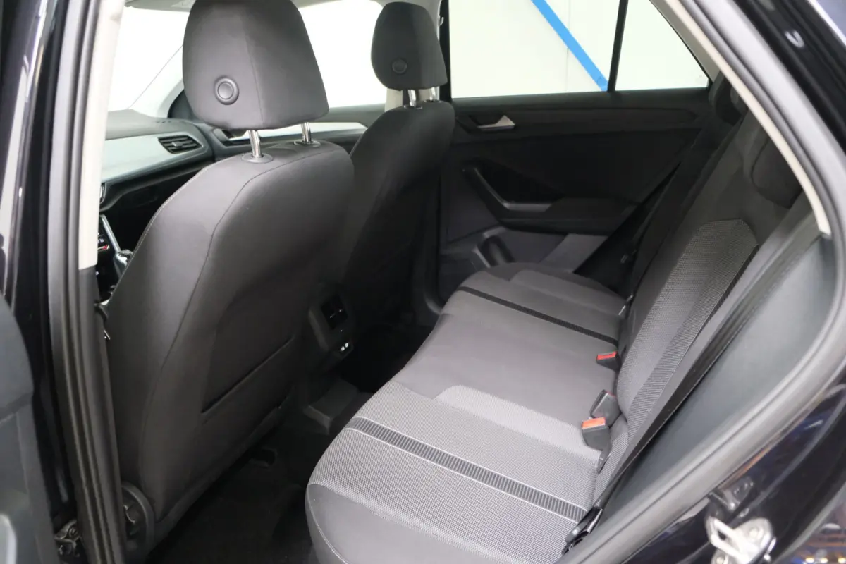 1.0 TSI Life Business - N.A.P. Airco, Cruise, Virtueel display, Carplay, Navi, PDC.
