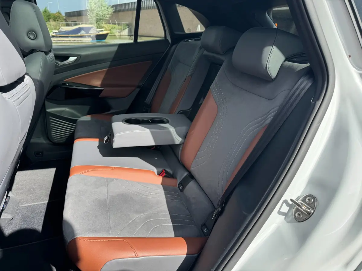 First Max 77 kWh ** PANO + MASSAGE + THAAK + 360 CAMERA + FULL OPTION**