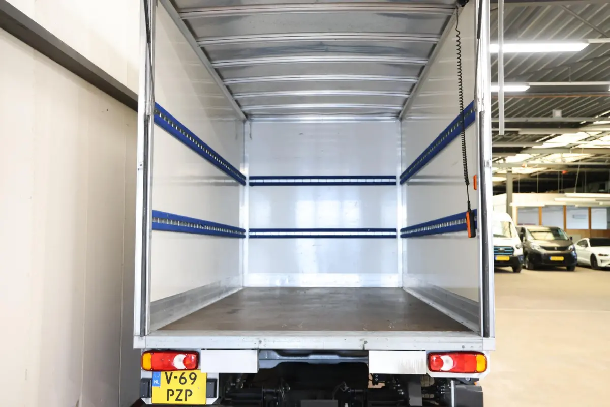 BAKWAGEN MEUBELBAK LAADKLEP