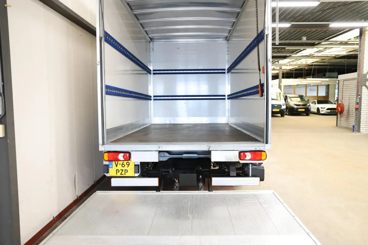 BAKWAGEN MEUBELBAK LAADKLEP