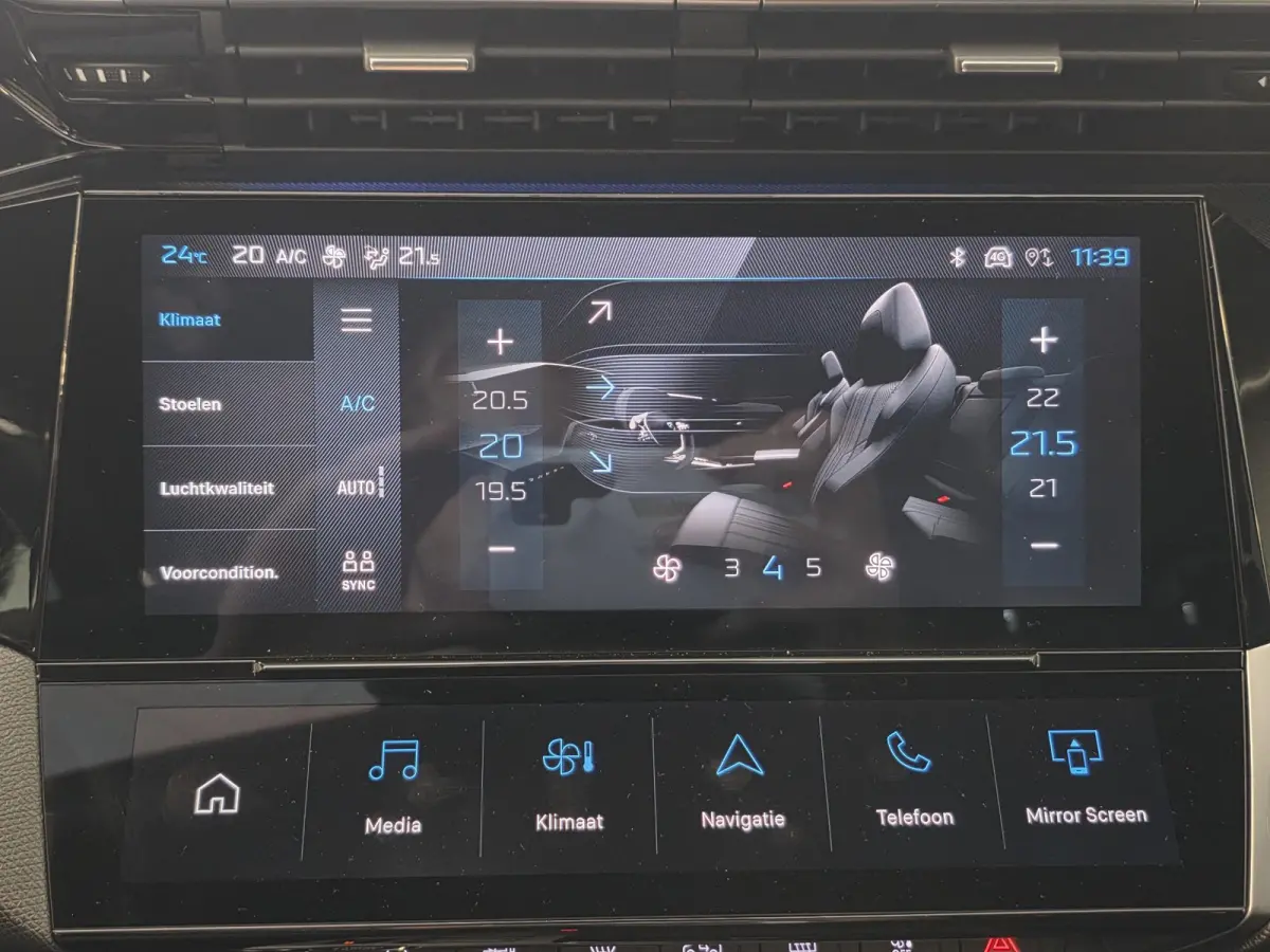 1.6 Plug-in Hybrid 180 GT | NL-Auto | 360° Camera | Elektrische verstelbare stoelen |