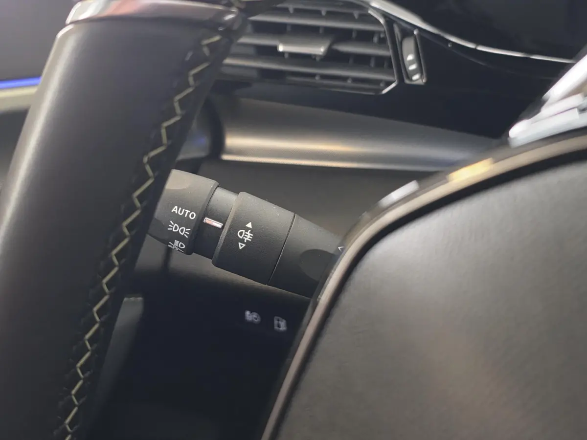 1.6 Plug-in Hybrid 180 GT | NL-Auto | 360° Camera | Elektrische verstelbare stoelen |