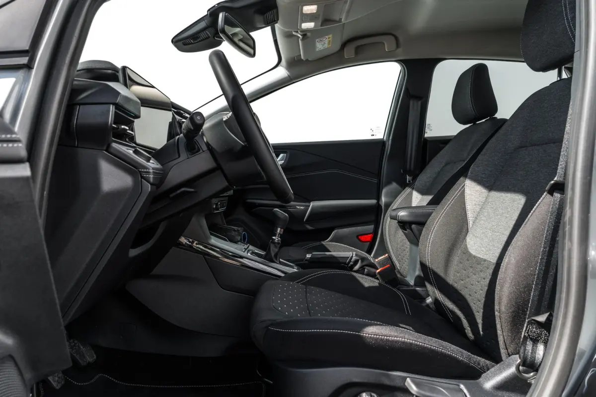 1.0 EcoBoost Titanium NW model | LED | Camera | Winter-Pakket | PDC