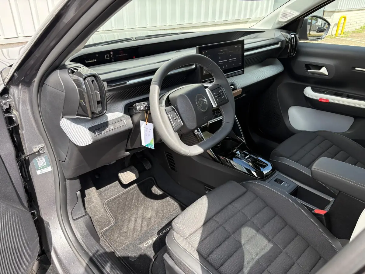 1.2 Hybrid 145pk Max Automaat | Camera | Apple Carplay/Android Auto | Climate Control | Cruise Control | LMV 17" | Navigatie | Dodehoek Detectie