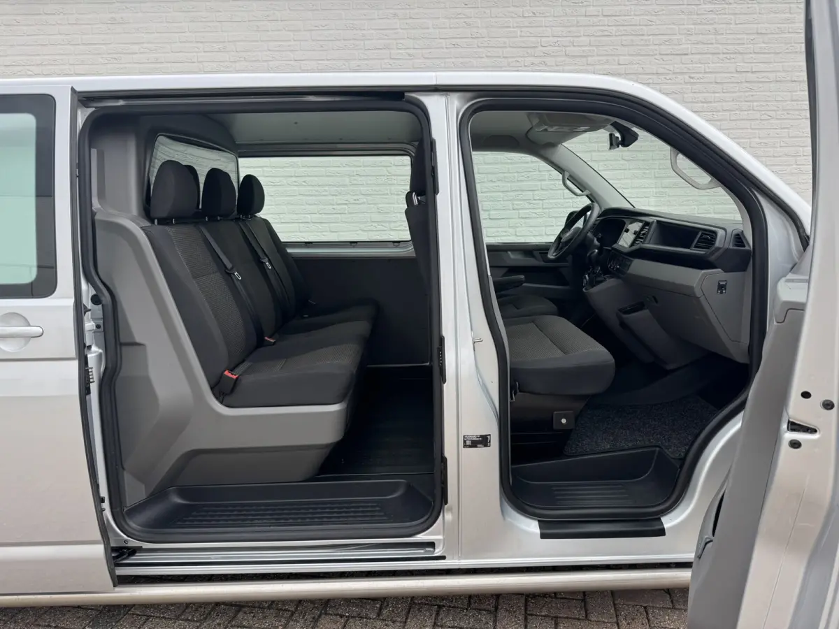 2.0 TDI L2H1 30 DC Highline Automaat Trekhaak Navigatie Carplay Cruise Pdc