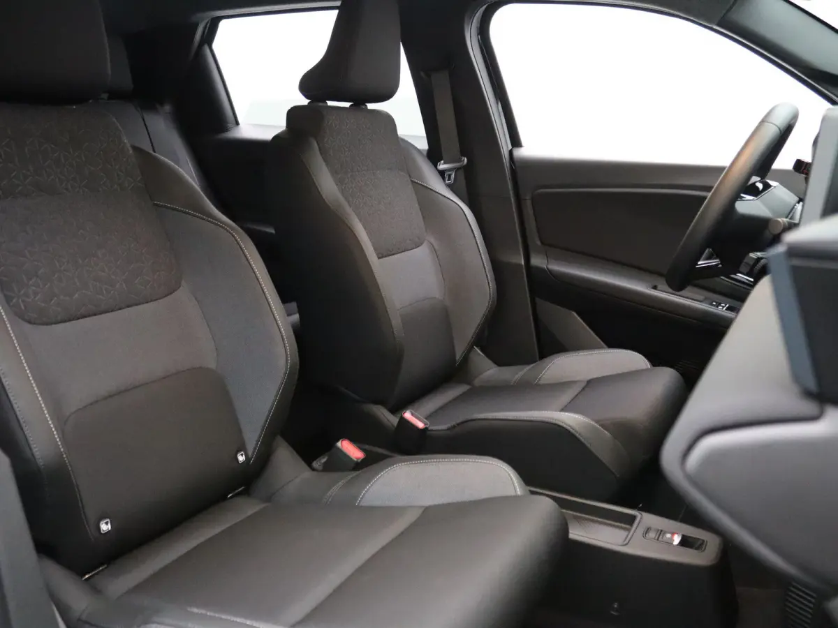 ENGAGE - Launch Edition 40 kWh Apple Carplay/Android Auto | 11kW AC lader | DC lader