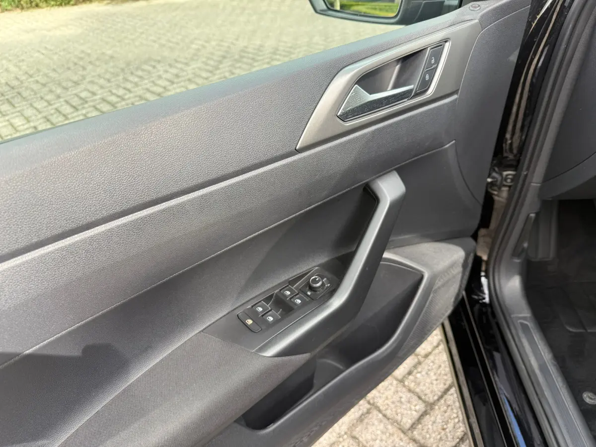 1.0 TSI Highline PANO I EERSTE EIG I CARPLAY I PDC I CLIMA