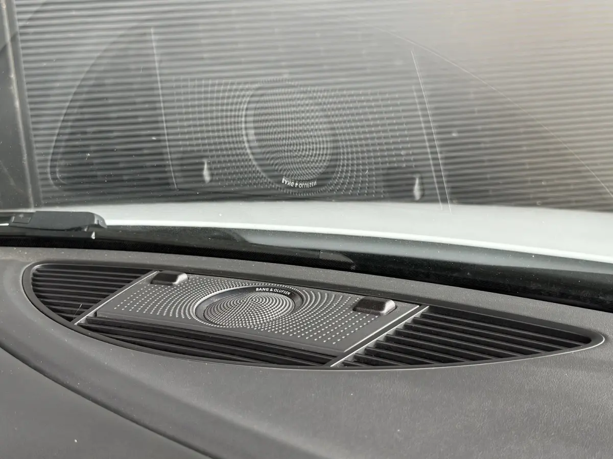 SPIDER V10 | Org. NL | Bang Olufsen | UNIEK | Leer | Camera |