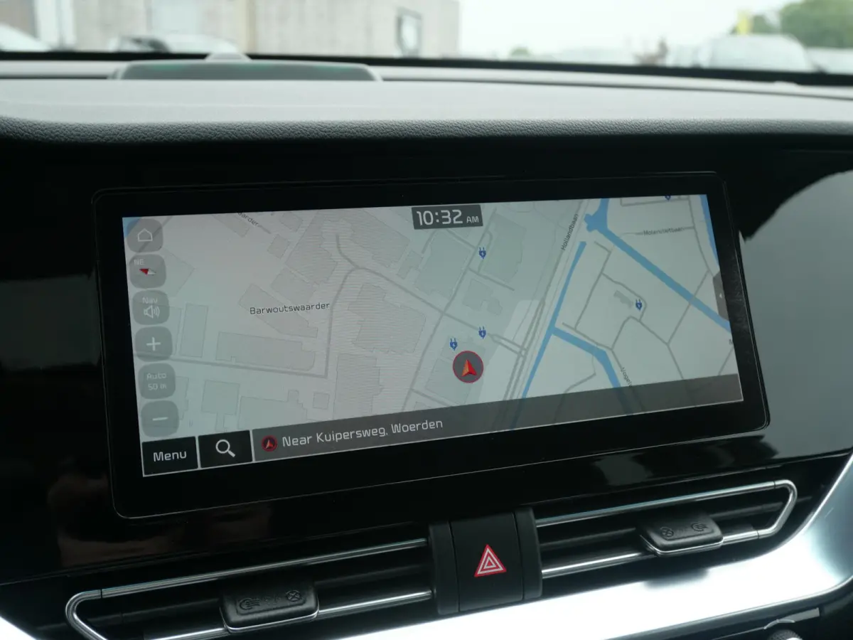 DynamicPlusLine 64 kWh | Cruise | Carplay | Keyless | Navi | Stoel-stuurverwarming | Schuif-kanteldak