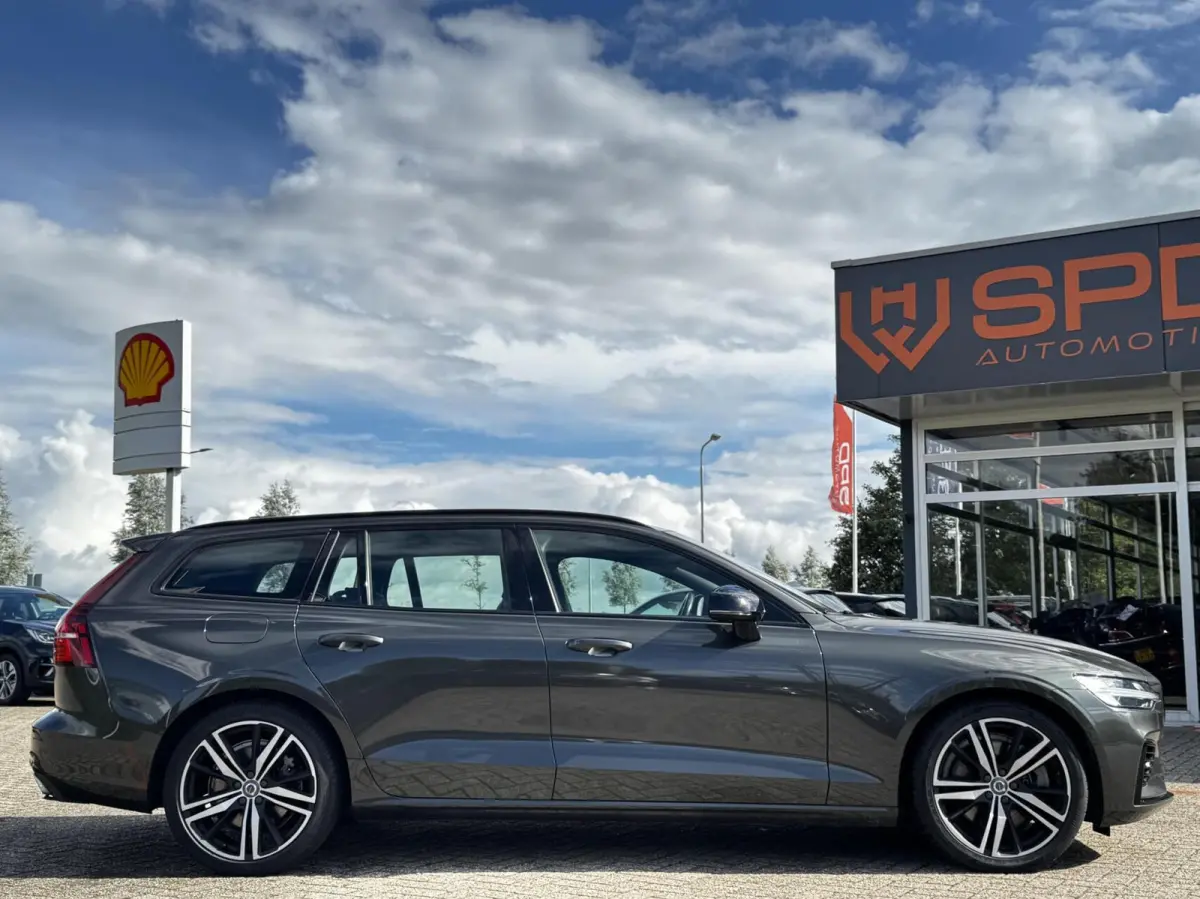 2.0T6 Recharge AWD R-Design|Memory|ACC|H&K|Carplay