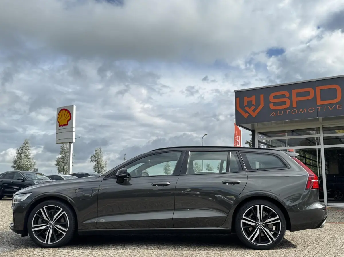 2.0T6 Recharge AWD R-Design|Memory|ACC|H&K|Carplay