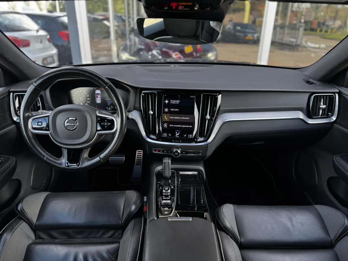 2.0T6 Recharge AWD R-Design|Memory|ACC|H&K|Carplay