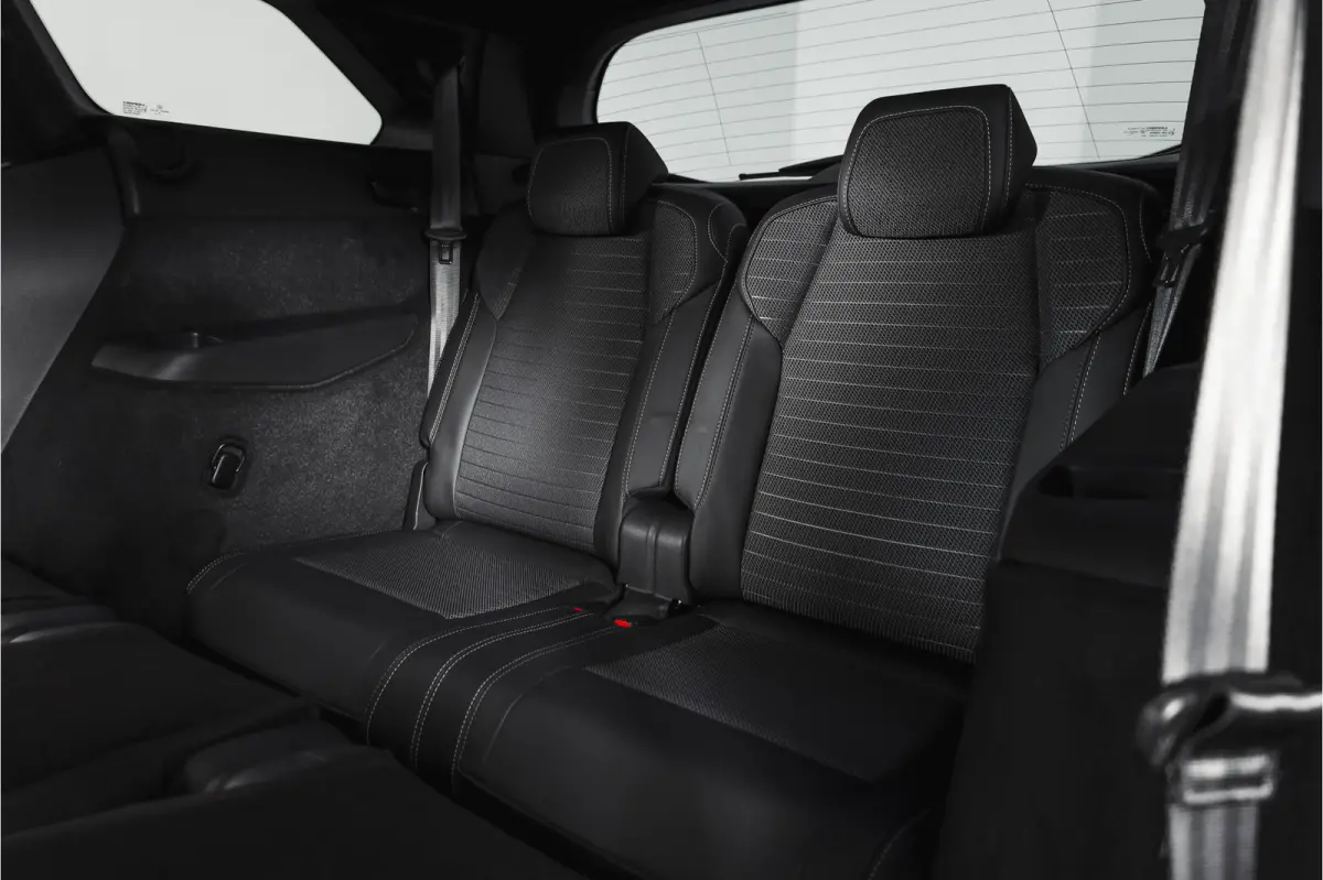 1.2 Hybrid 145 GT 7-pers | Dig. Cockpit | Adapt. Cruise | Stoel-+Stuurverw. | PDC | 360 Camera | NAV + App. Connect | ECC | Elek. Klep | LM 19" | 7733