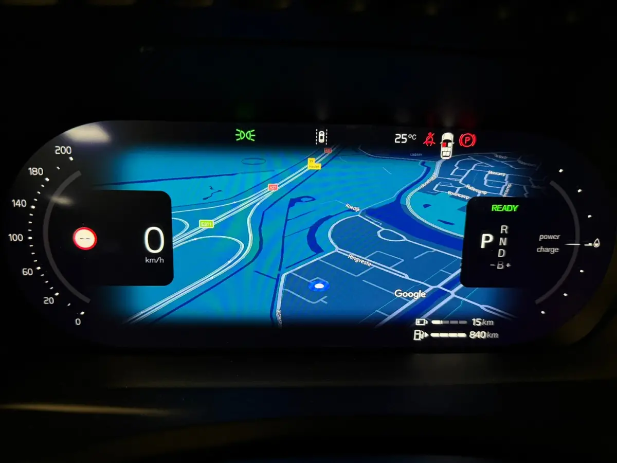 T8 AWD Recharge Ultra Dark | Full Option! | Bowers & Wilkins | Luchtvering | Stoelventilatie | Trekhaak | 360 Camera | Head-Up Display | Stoelmassage | 455pk | Adaptieve Cruise Control | Sto