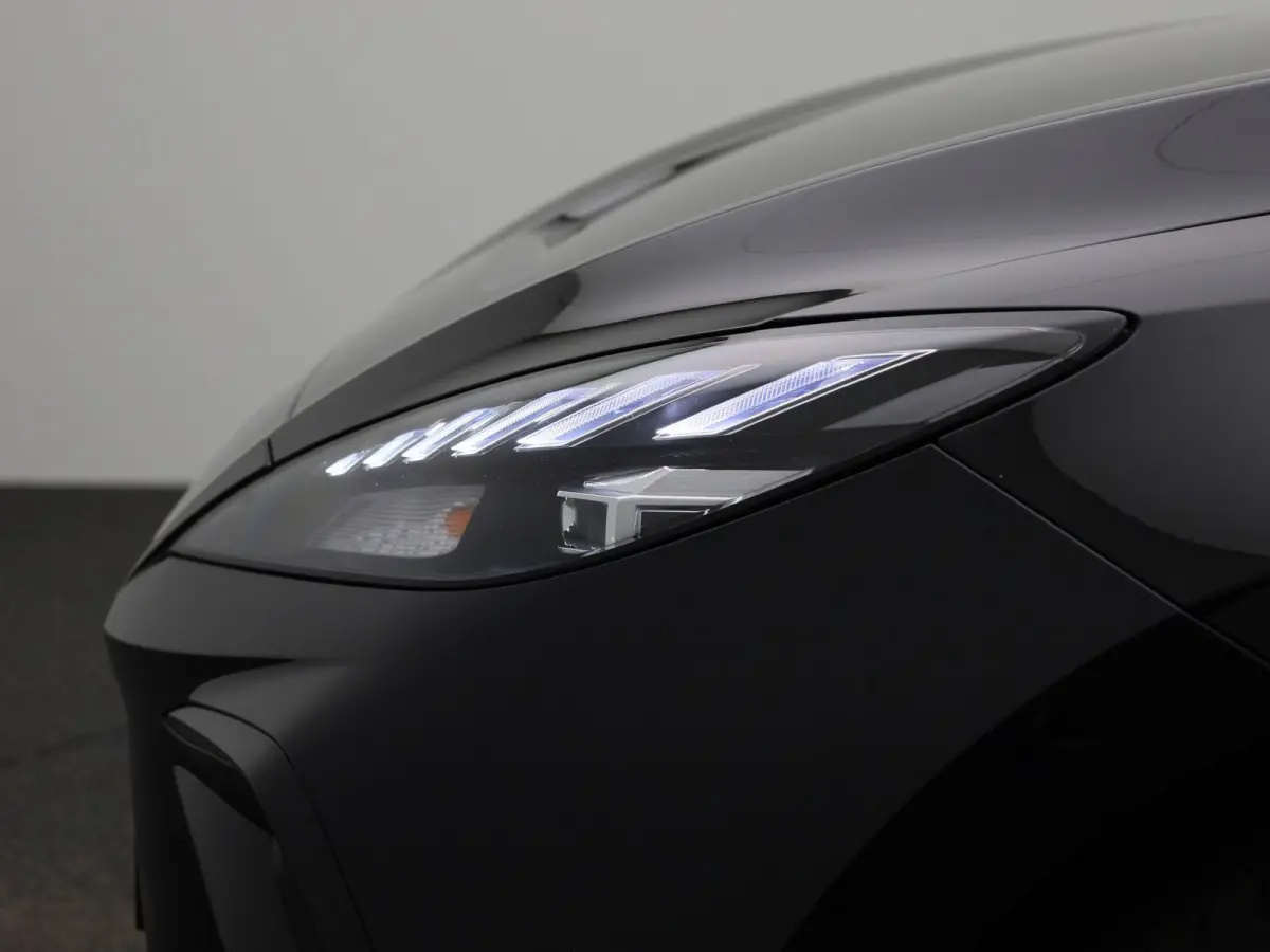 Comfort 64 kWh AUTOMAAT | APPLE CARPLAY | NAVIGATIE | RADIO | BLUETOOTH | CLIMA | 12 MAANDEN BOVAG GARANTIE |