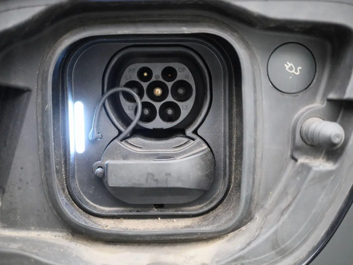 Core | Automaat | Apple Carplay / Android Auto | Camera | Parkeersensoren | 12 MAANDEN BOVAG GARANTIE |