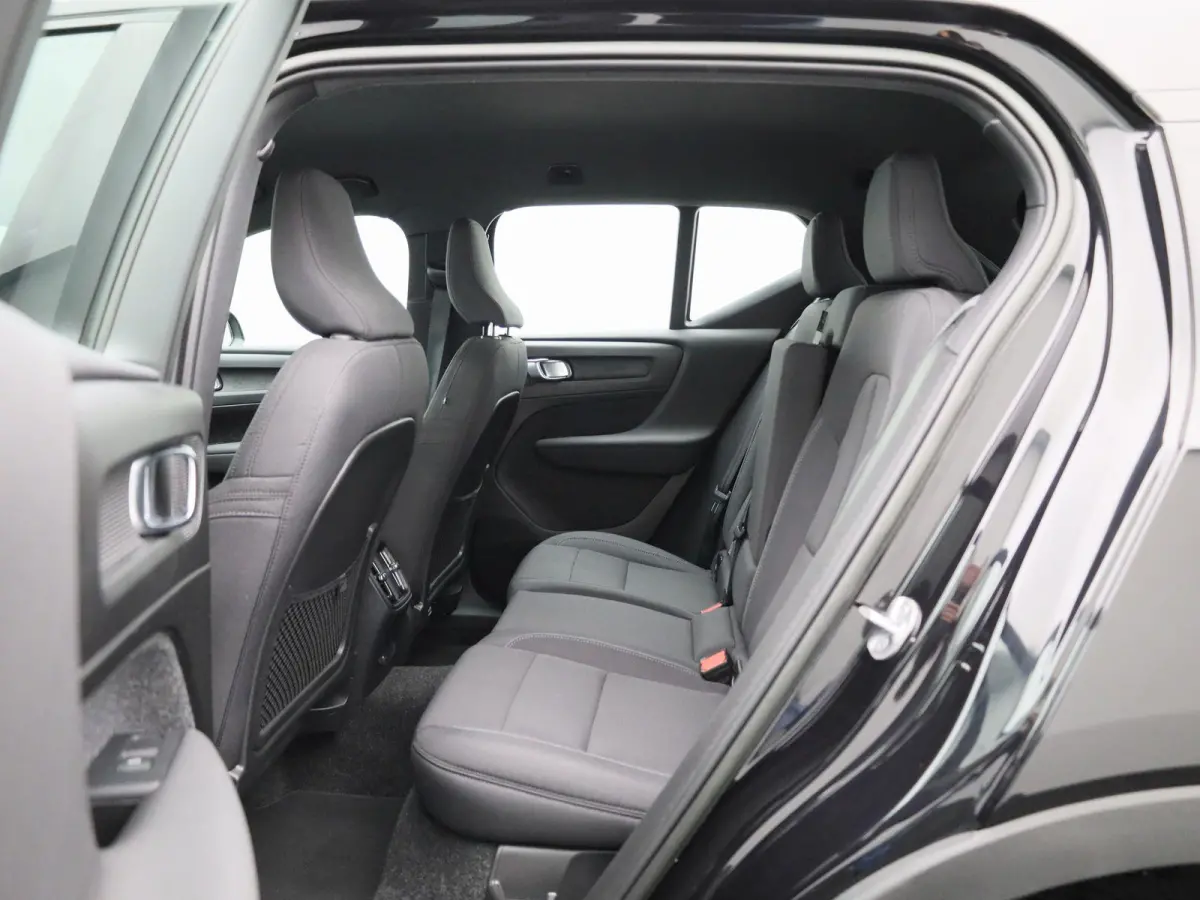 Core | Automaat | Apple Carplay / Android Auto | Camera | Parkeersensoren | 12 MAANDEN BOVAG GARANTIE |