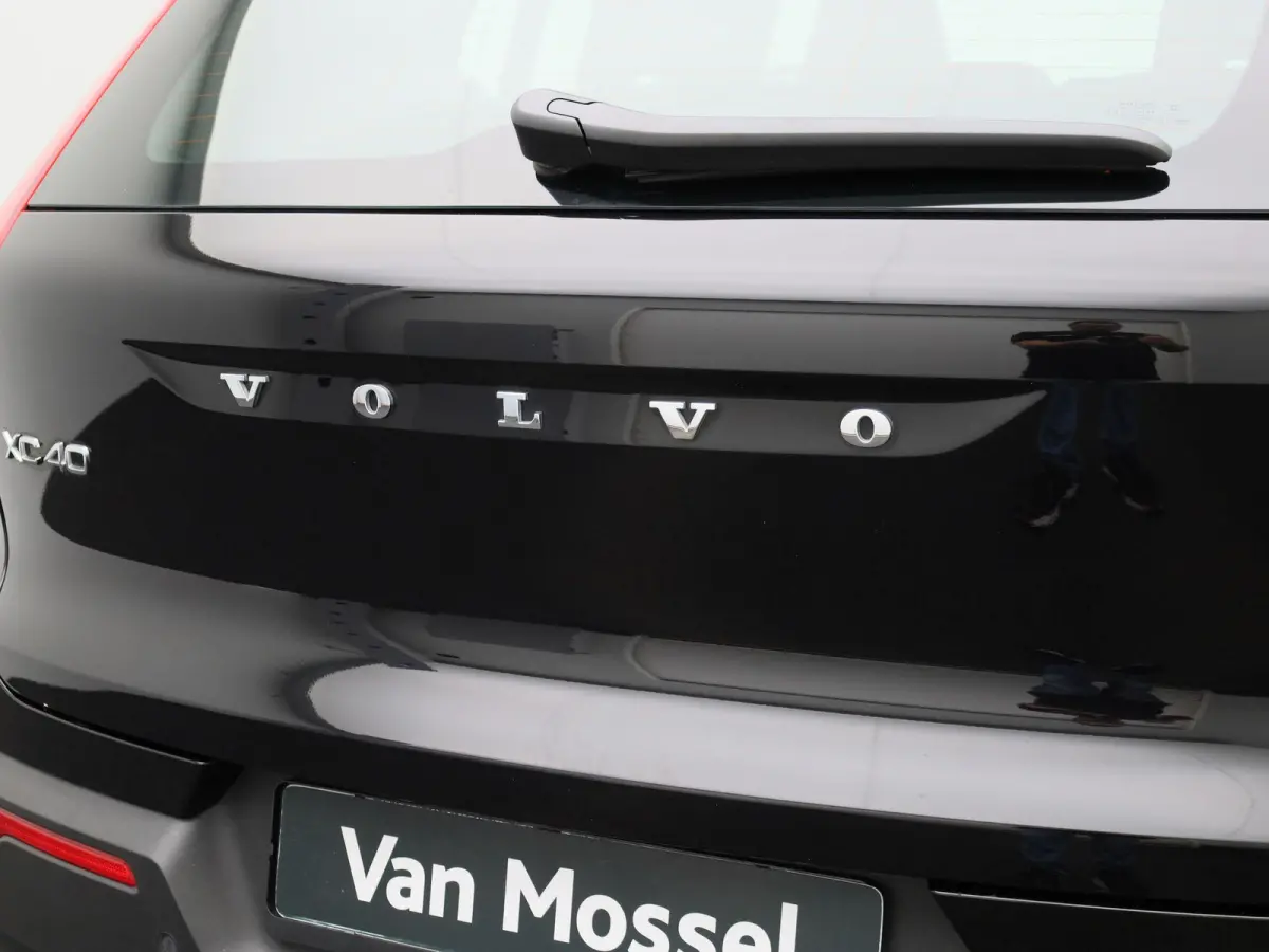 Core | Automaat | Apple Carplay / Android Auto | Camera | Parkeersensoren | 12 MAANDEN BOVAG GARANTIE |