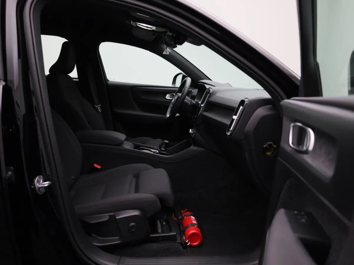 Core | Automaat | Apple Carplay / Android Auto | Camera | Parkeersensoren | 12 MAANDEN BOVAG GARANTIE |