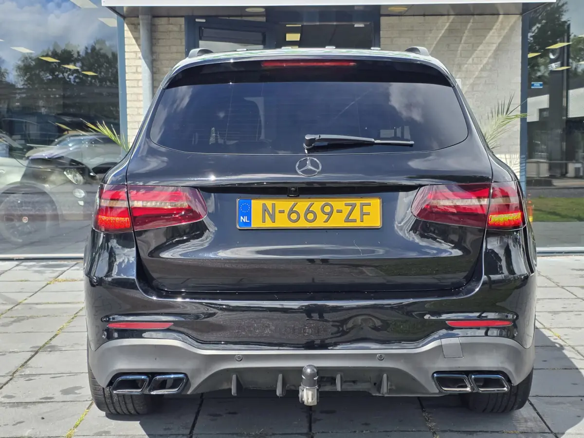 250 d 4MATIC Edition 1 – AMG-Line – Pano – Automaat
