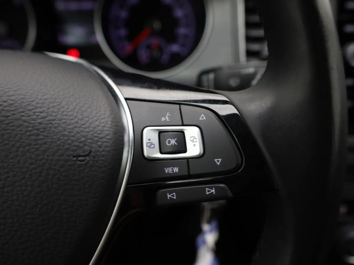 1.0 TSI | Trekhaak | Apple Carplay/ Android | Camera | Adap. Cr. | Prijs Rijklaar!!