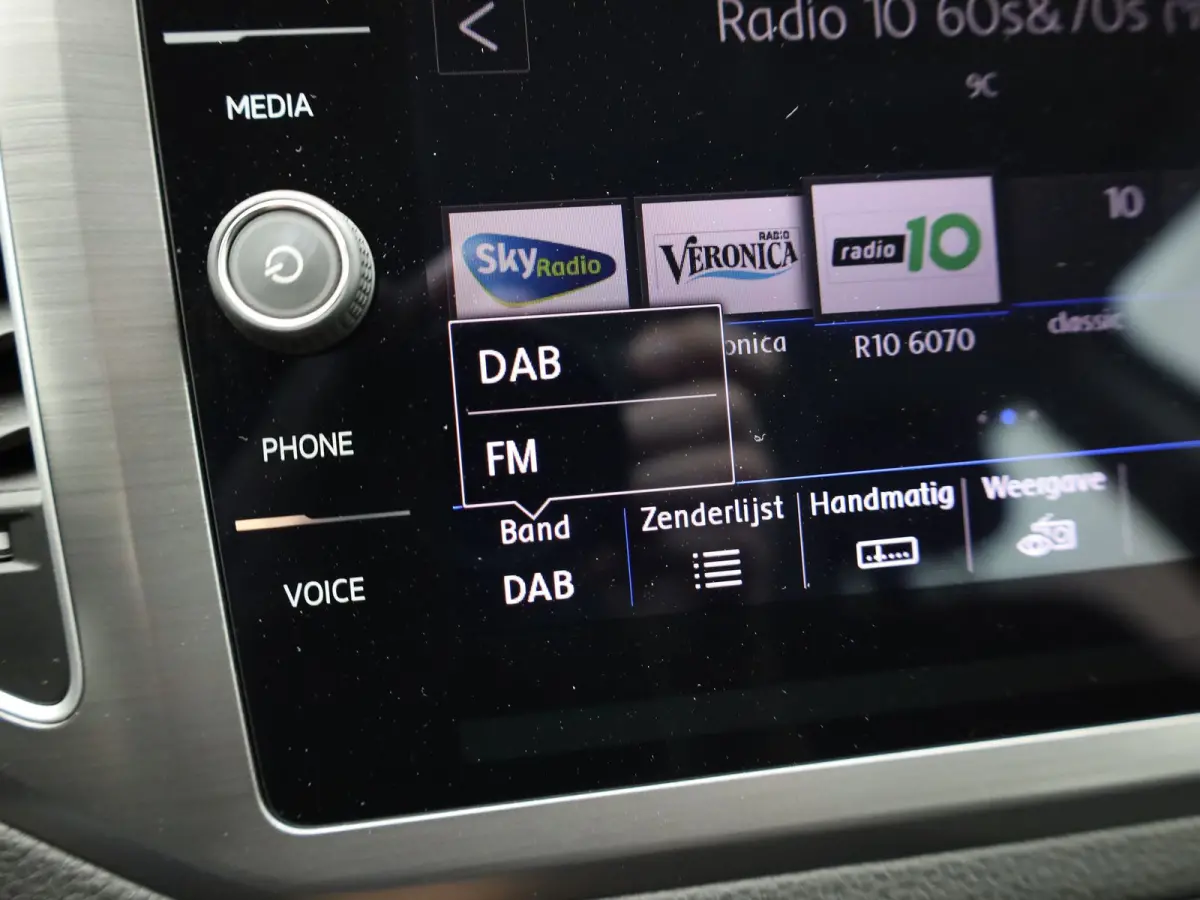 1.0 TSI | Trekhaak | Apple Carplay/ Android | Camera | Adap. Cr. | Prijs Rijklaar!!