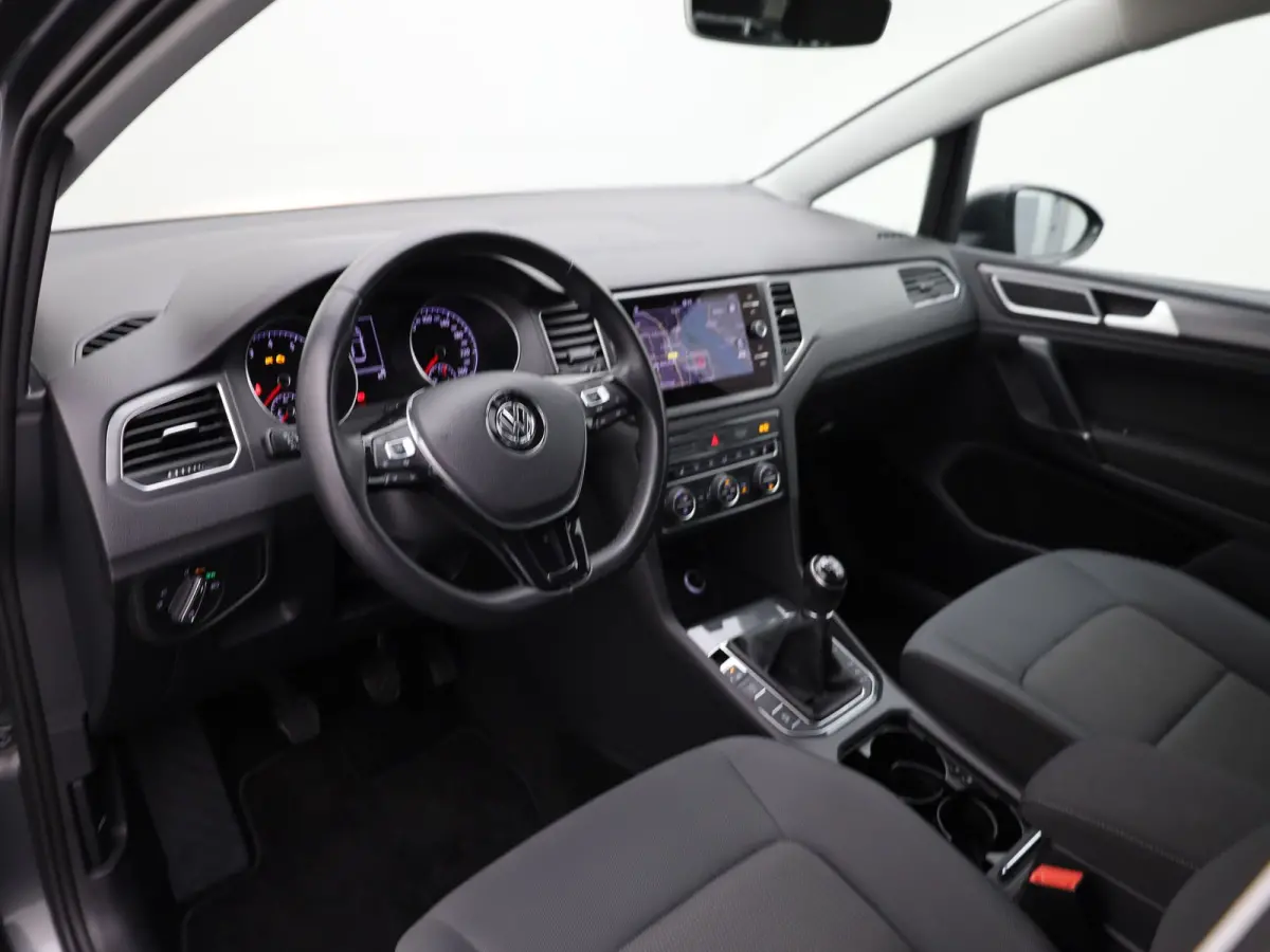 1.0 TSI | Trekhaak | Apple Carplay/ Android | Camera | Adap. Cr. | Prijs Rijklaar!!