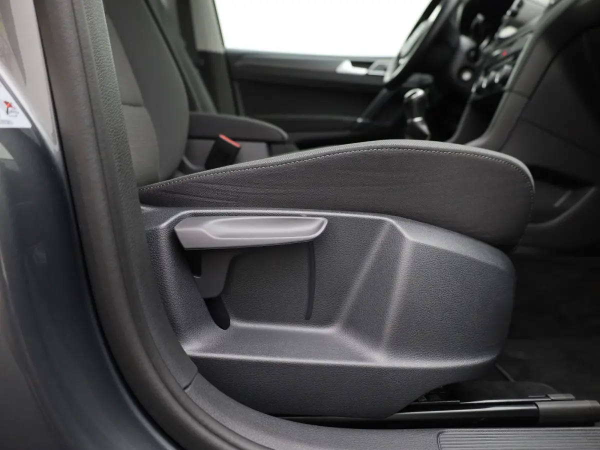 1.0 TSI | Trekhaak | Apple Carplay/ Android | Camera | Adap. Cr. | Prijs Rijklaar!!