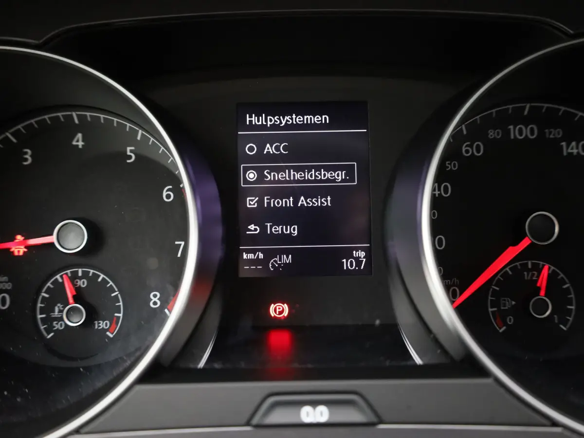 1.0 TSI | Trekhaak | Apple Carplay/ Android | Camera | Adap. Cr. | Prijs Rijklaar!!