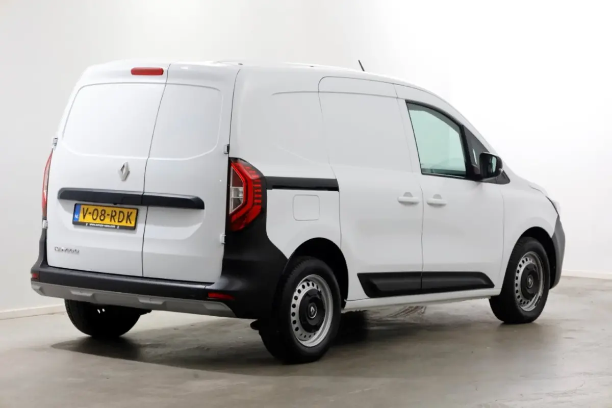 1.3 TCe 100pk BENZINE Comfort Airco/Navi/Camera 12-2023