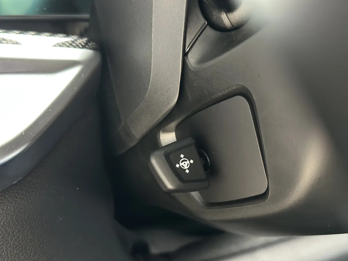 50e M-Sport Carbon | LED | PANODAK | M-Seat + Koel | HUD | 360 | Harman Kardon |