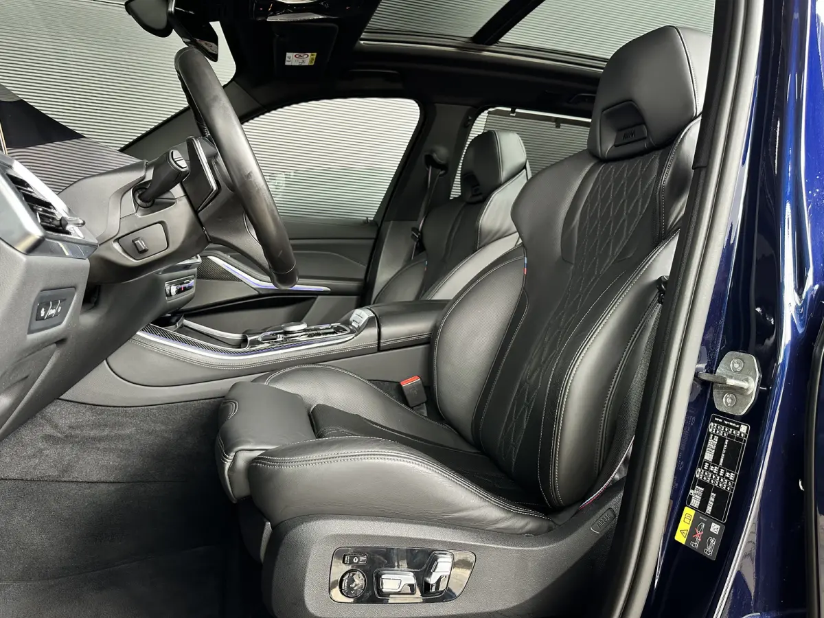 50e M-Sport Carbon | LED | PANODAK | M-Seat + Koel | HUD | 360 | Harman Kardon |