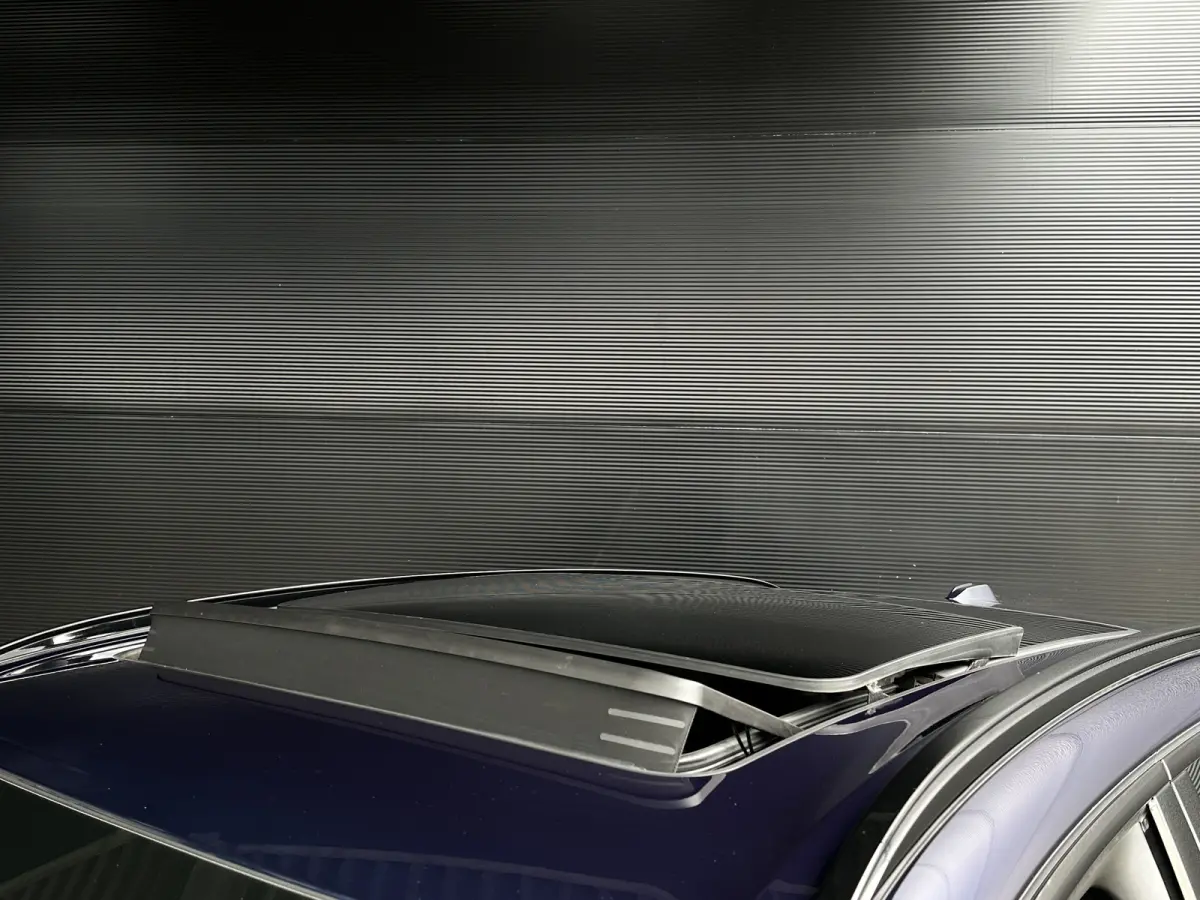 50e M-Sport Carbon | LED | PANODAK | M-Seat + Koel | HUD | 360 | Harman Kardon |