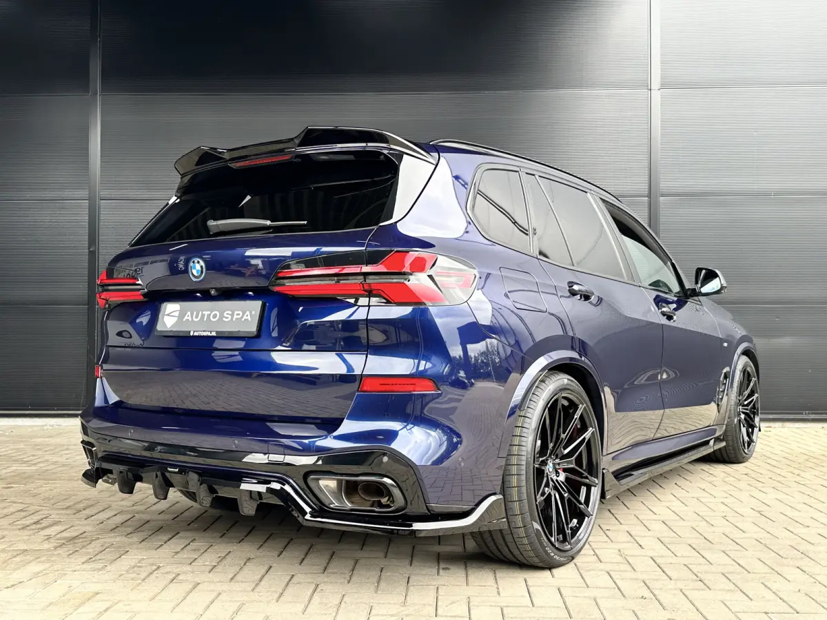 50e M-Sport Carbon | LED | PANODAK | M-Seat + Koel | HUD | 360 | Harman Kardon |