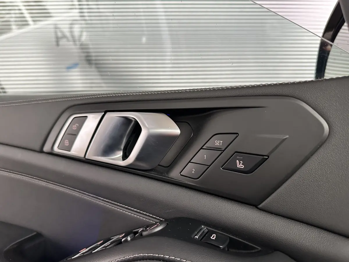 50e M-Sport Carbon | LED | PANODAK | M-Seat + Koel | HUD | 360 | Harman Kardon |