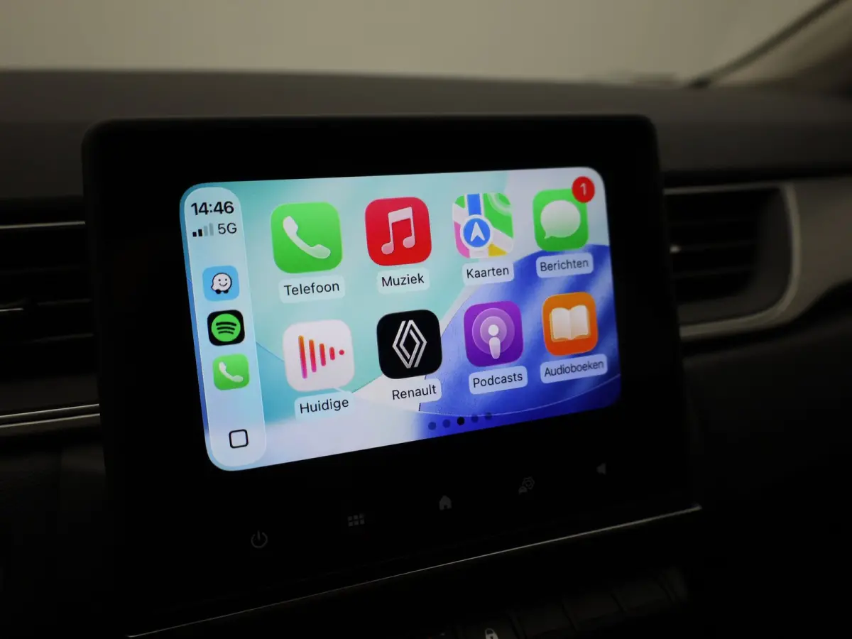 1.3 TCe 140 Intens | NAVI | Trekhaak | Cruise | Camera | Apple Carplay / Android | Prijs Rijklaar!!