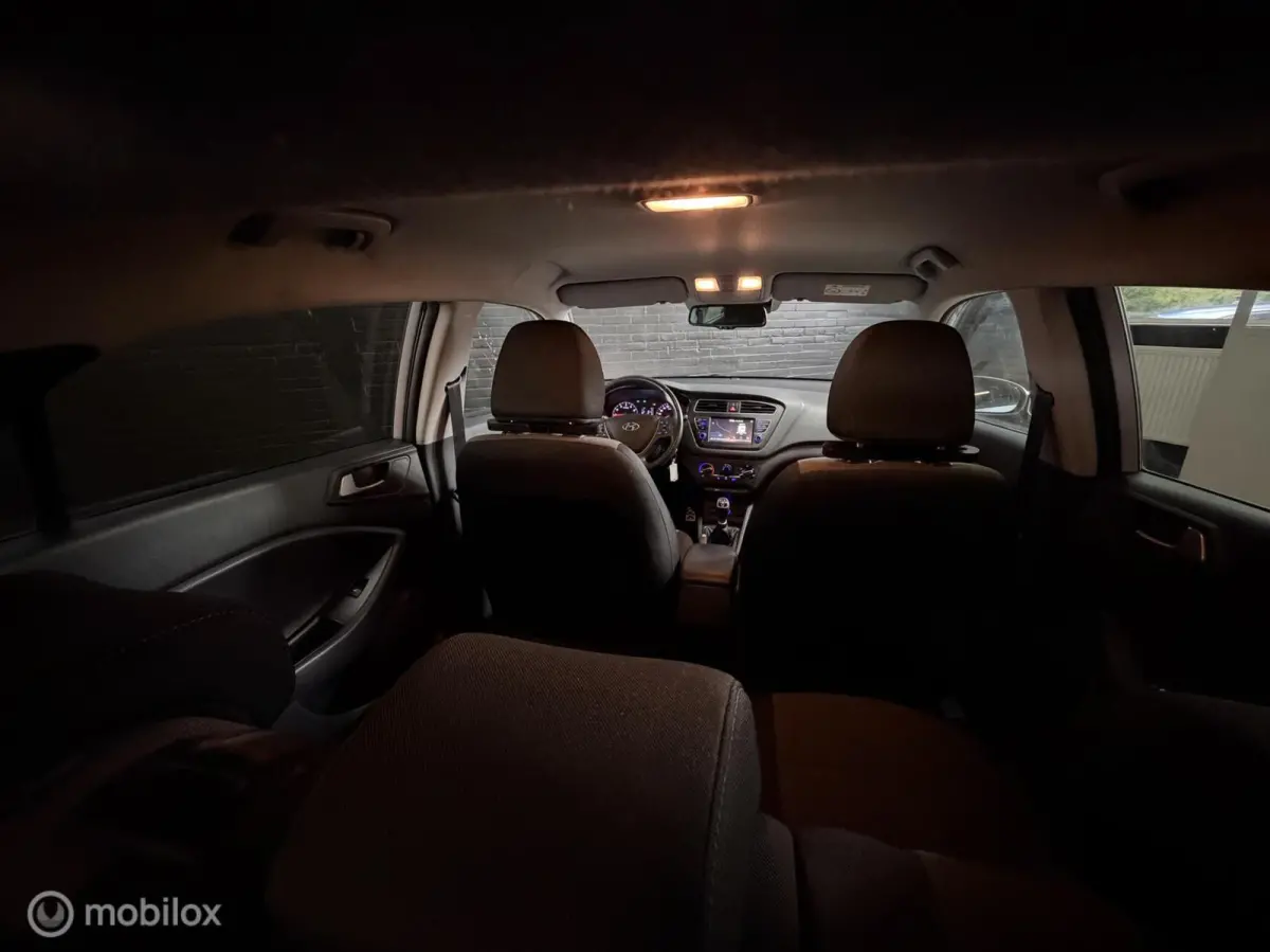 1.0 T-GDI Active CROSSOVER NAVI CRUISE PDC VELG