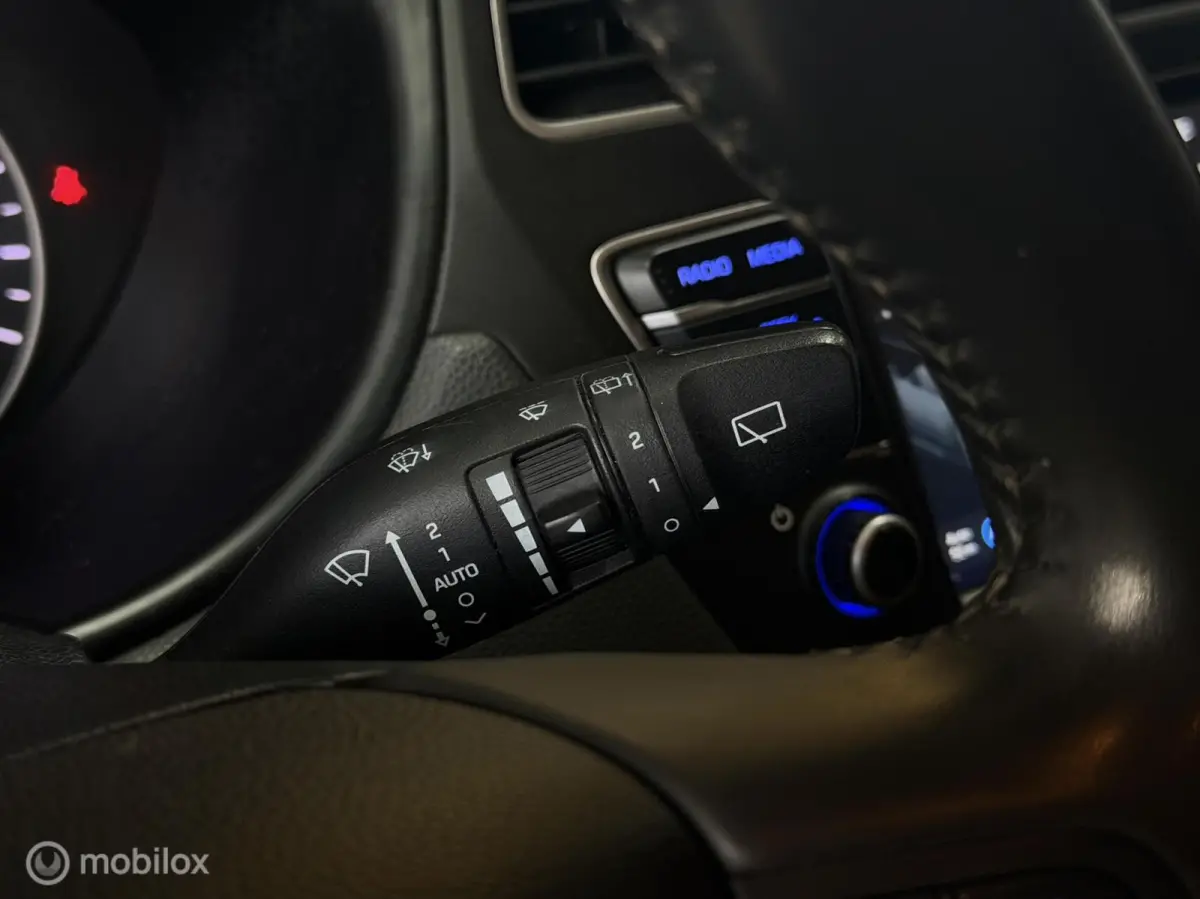 1.0 T-GDI Active CROSSOVER NAVI CRUISE PDC VELG
