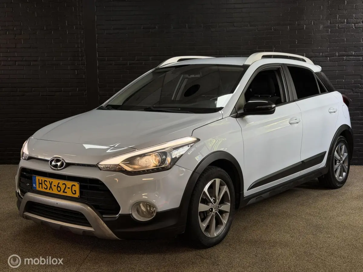 1.0 T-GDI Active CROSSOVER NAVI CRUISE PDC VELG