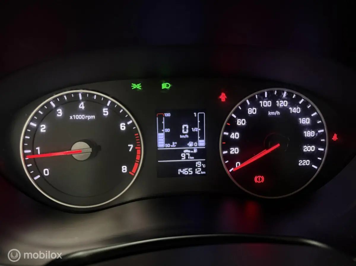 1.0 T-GDI Active CROSSOVER NAVI CRUISE PDC VELG
