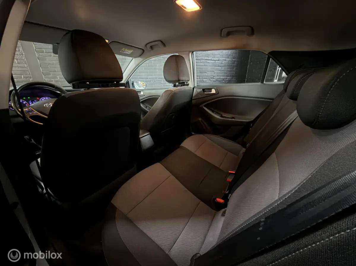 1.0 T-GDI Active CROSSOVER NAVI CRUISE PDC VELG