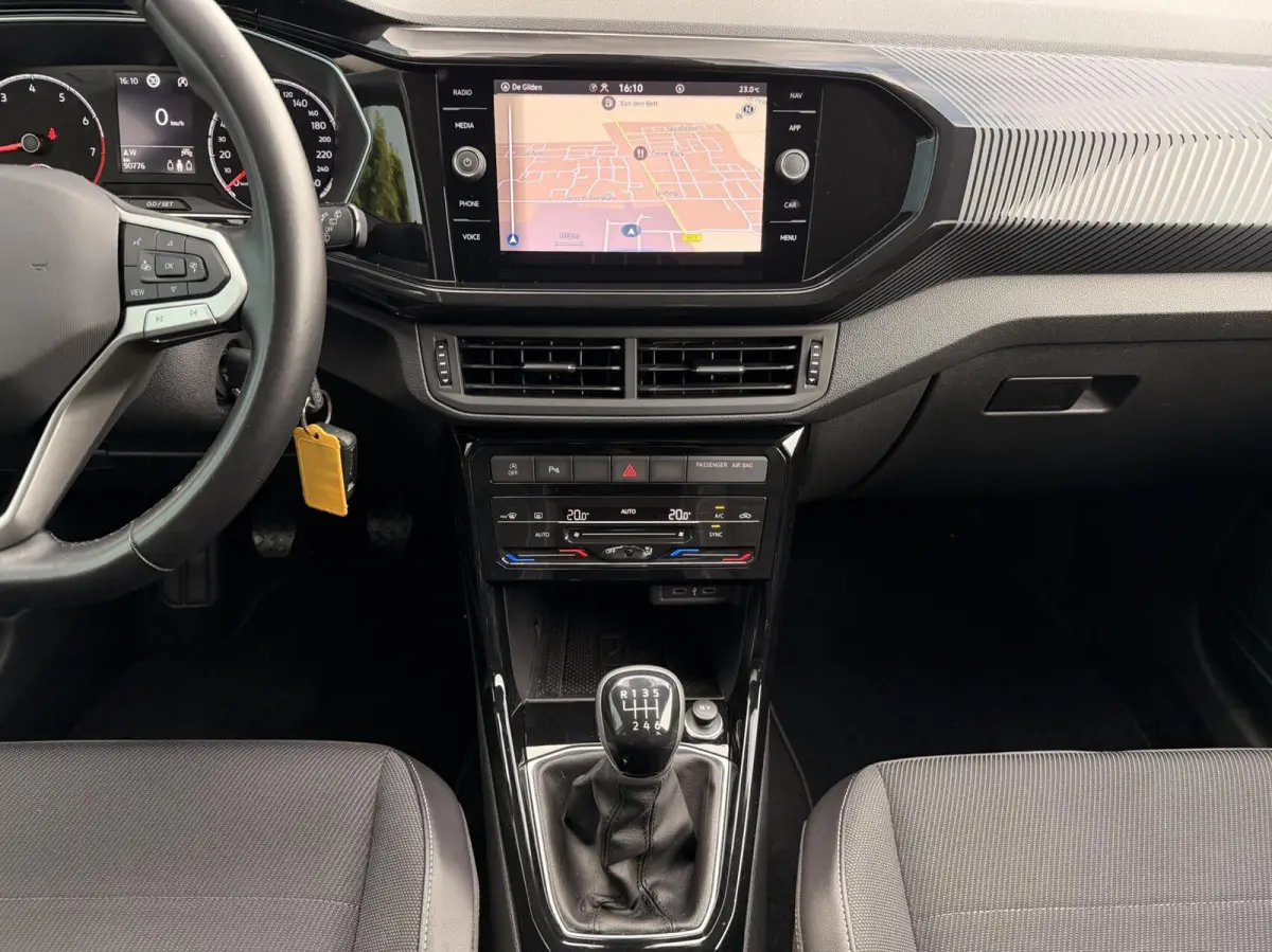 1.0 TSI 110PK! Life CARPLAY | CAM | ADAPT.CRUISE | LED | NAV | ECC | DAB | 18'LMV | NAP