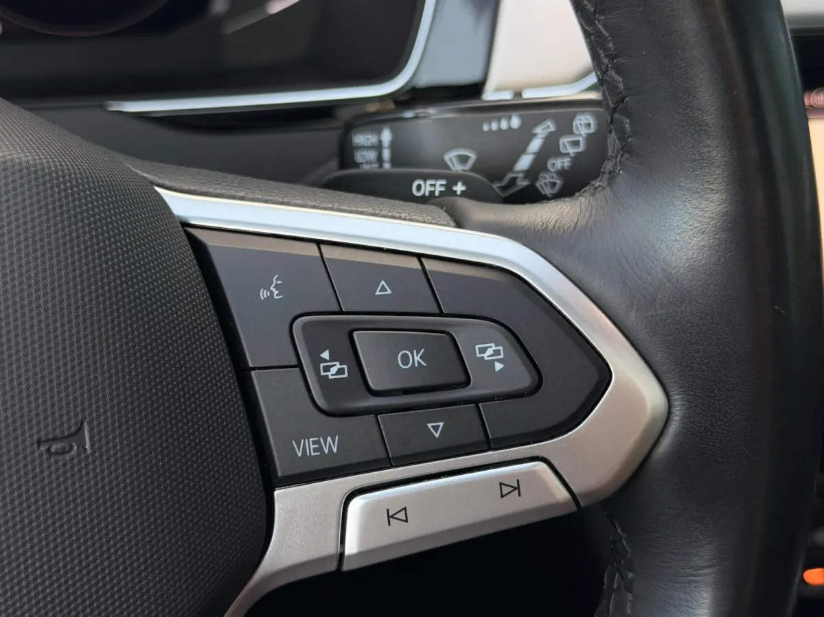 1.5 TSI R-Line Business + PANO | TREKH | CARPLAY | ADAPT.CRUISE | CAM | DIGI.DASHB | LED | 18'LMV