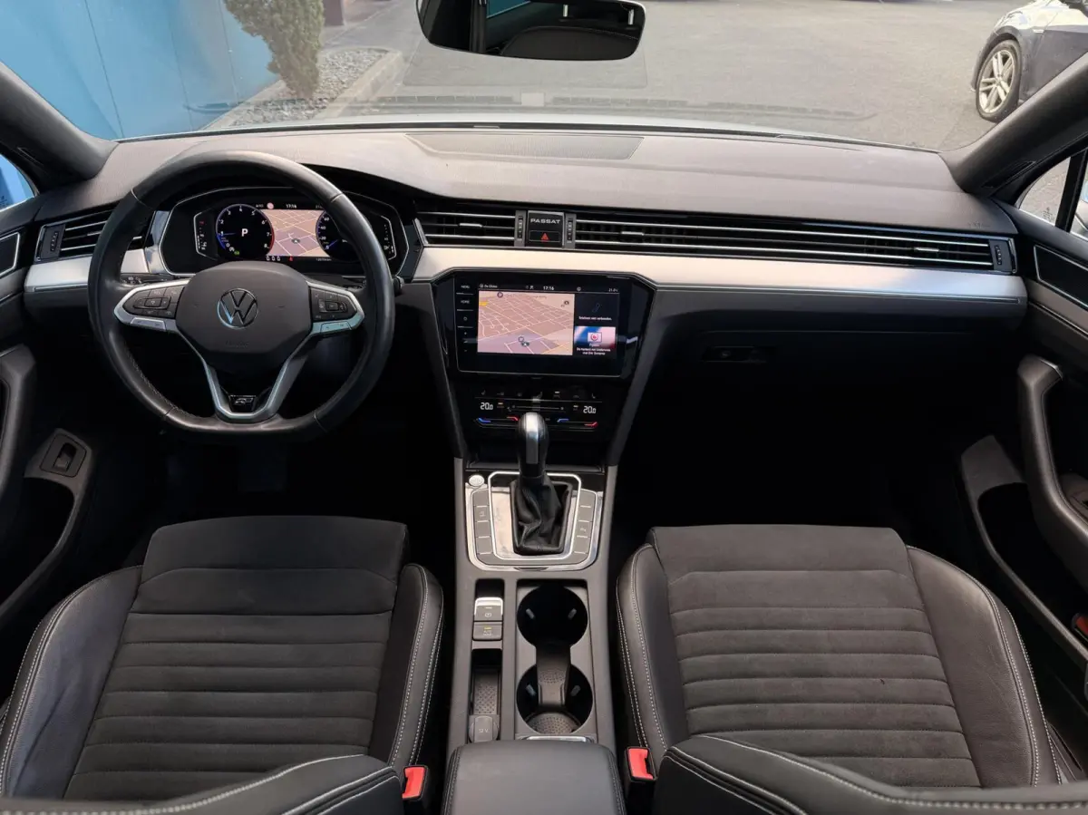 1.5 TSI R-Line Business + PANO | TREKH | CARPLAY | ADAPT.CRUISE | CAM | DIGI.DASHB | LED | 18'LMV
